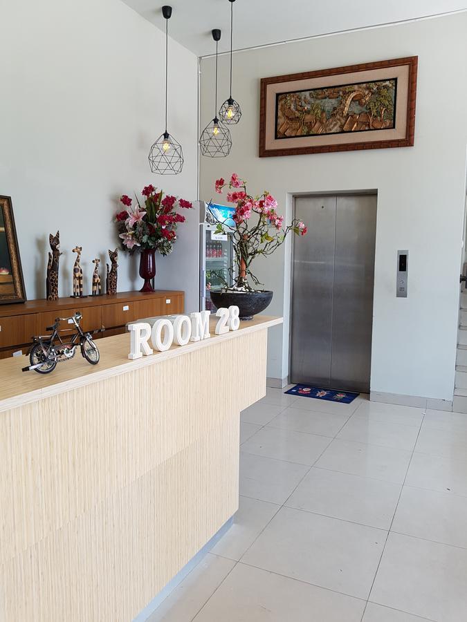 Room 28 Jakarta Exterior photo
