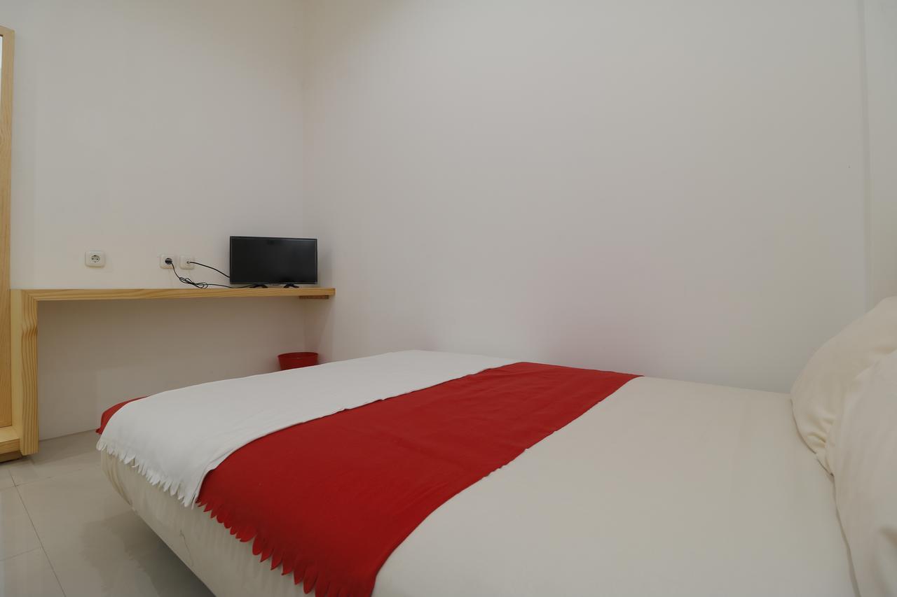 Room 28 Jakarta Exterior photo