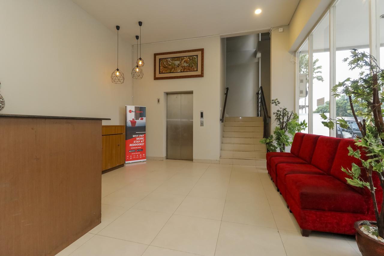 Room 28 Jakarta Exterior photo